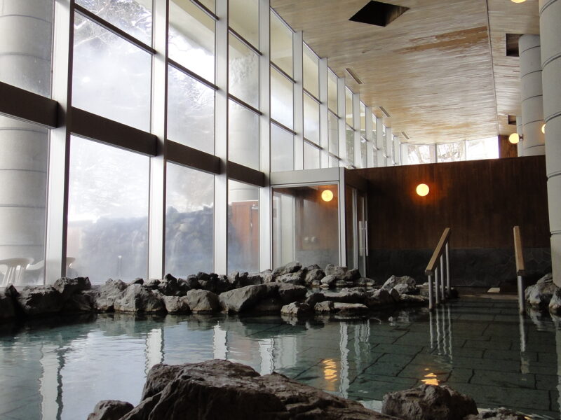 トムラウシ温泉 Tomuraushi Hot Spring