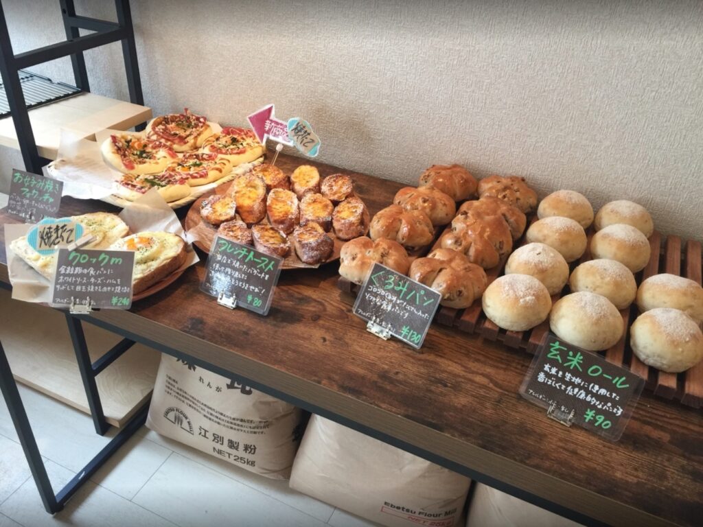 モクモクベーカリー パン屋 札幌