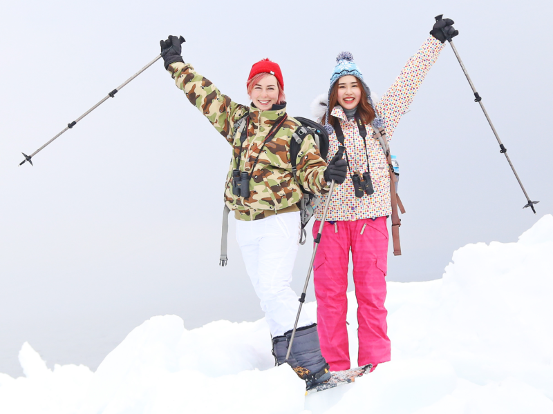 Hokkaido A4JP Travel Guide - Top Page - Snow Women Skiing