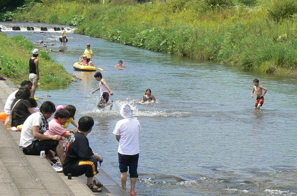 鶴居村キャンプ場 川