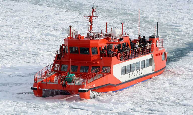 Hokkaido cruise driftice drift ice