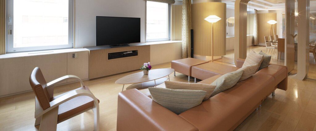 Sapporo Grand Hotel - VIP Suite - Living Room