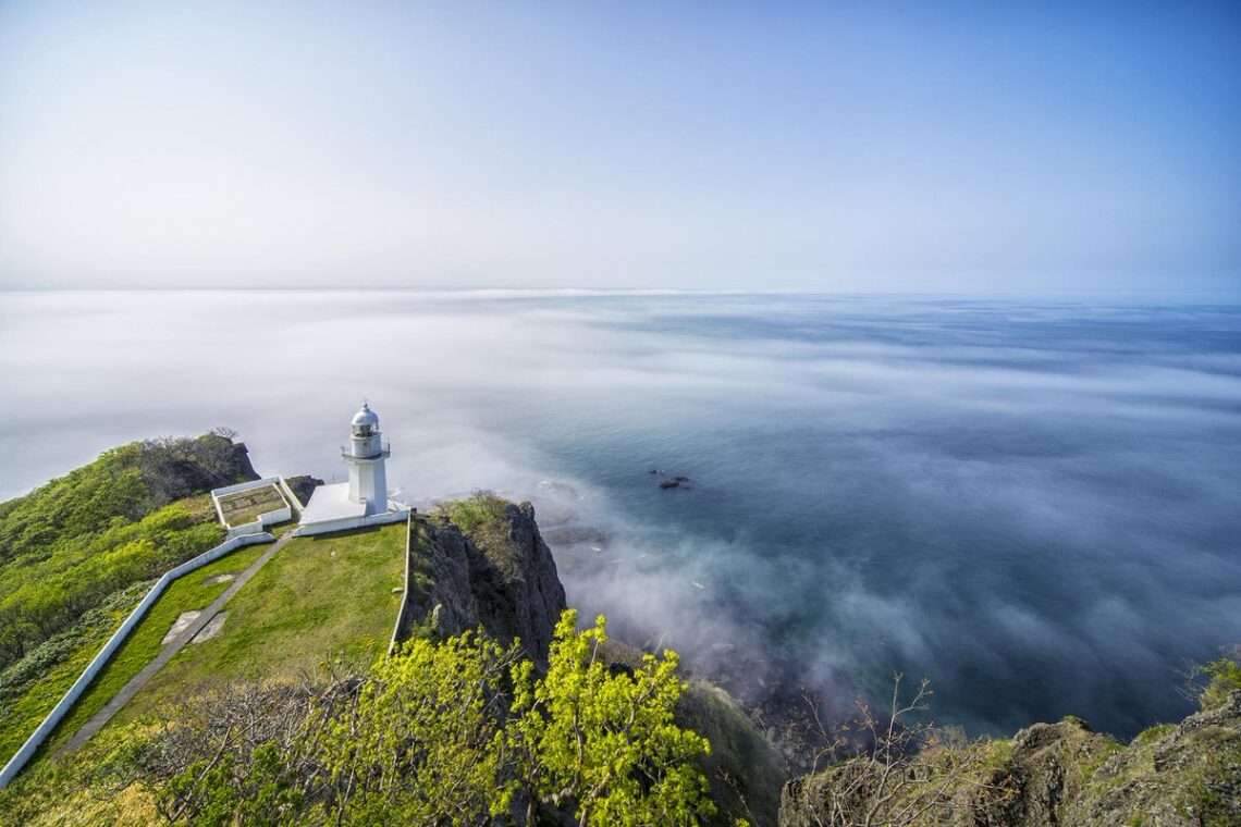 Cape Chikyu Lighthouse チキウ岬灯台