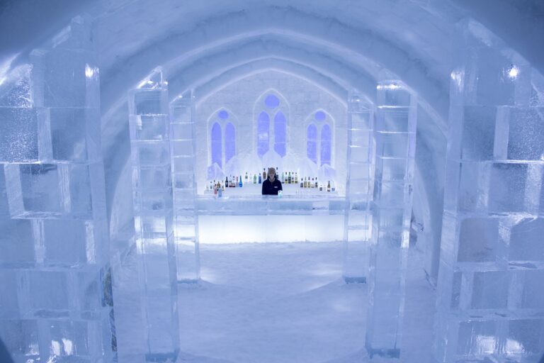 Lake Shikaribetsu ice bar