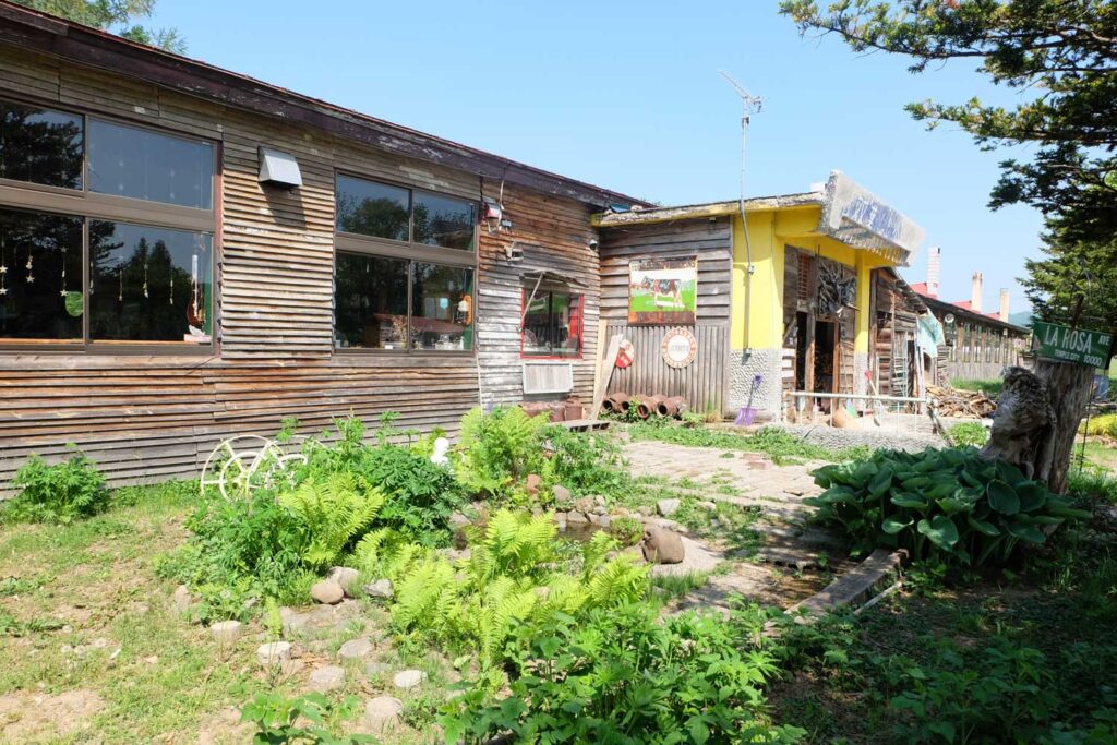 Setsugekkaro
雪月花廊 Setsu Getsu Karo Cafe + Campsite