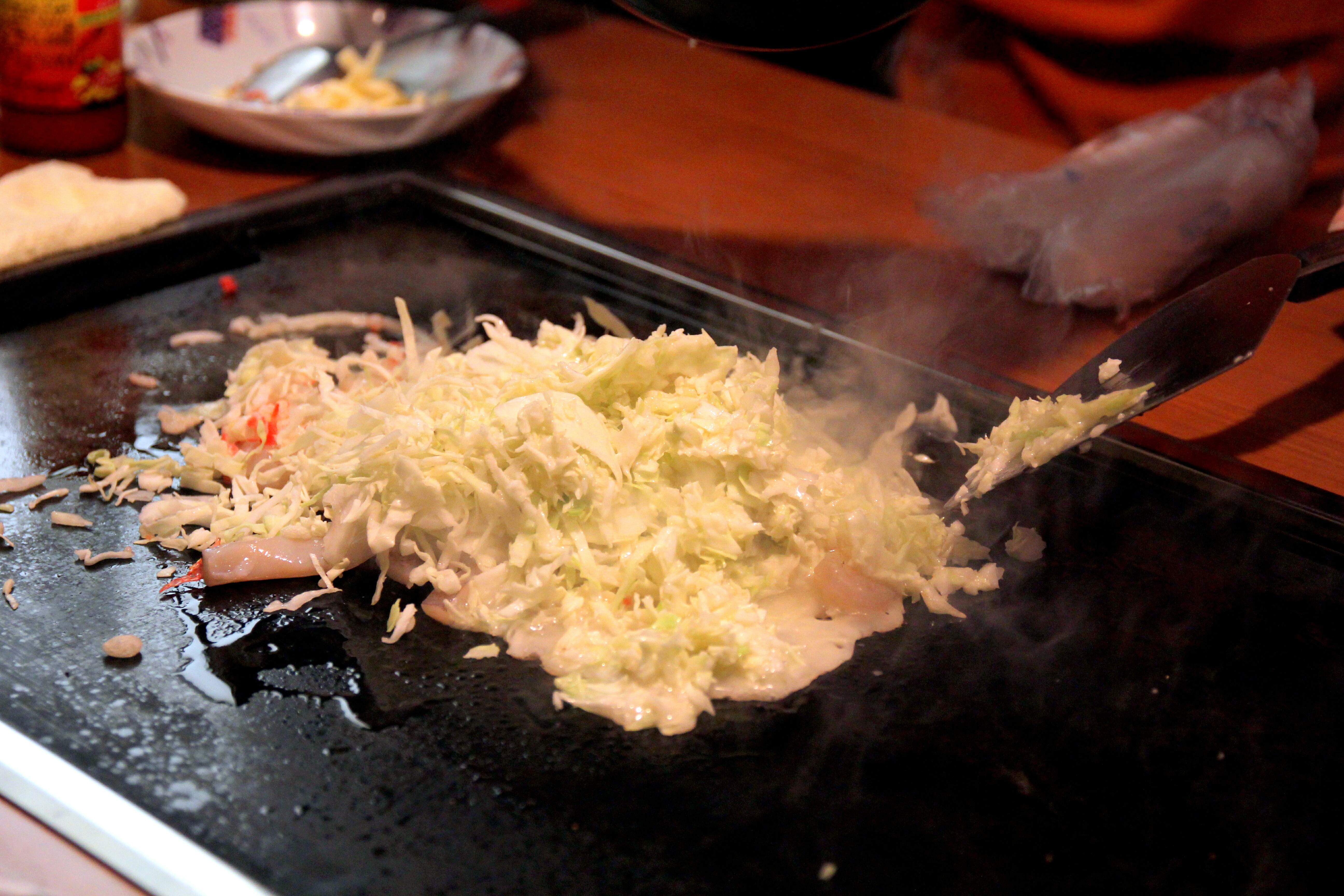 fugetsu-sapporo-02-monjayaki-seafood-with-cheese