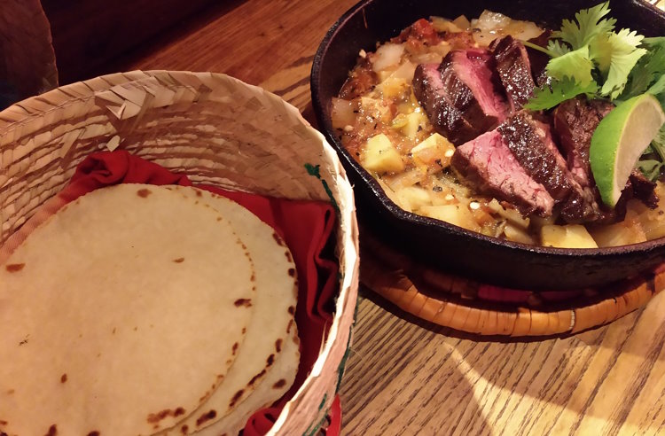 El Tope Mexican Restaurant Sapporo