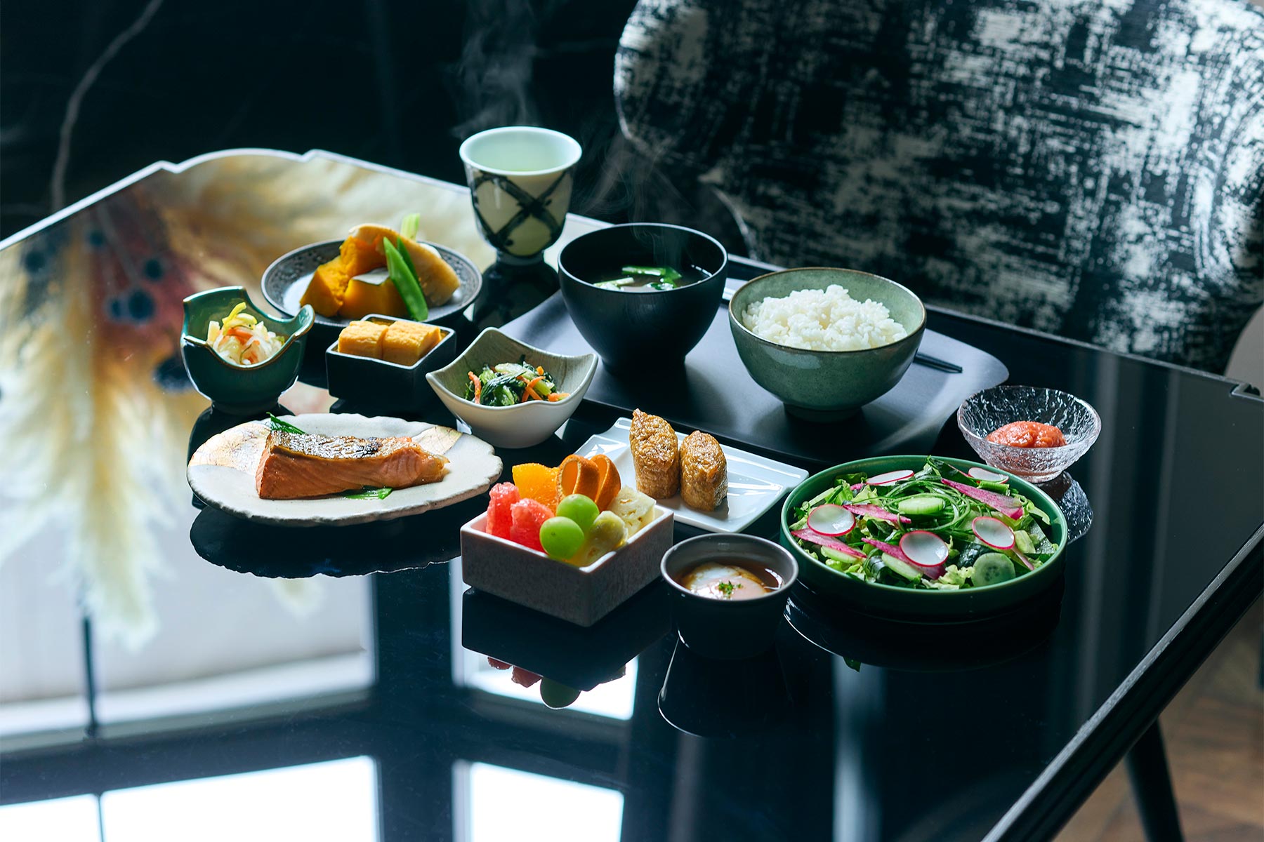 ホテル創成札幌 Mギャラリーコレクションのレストラン BARLEY GRILL AND BAR