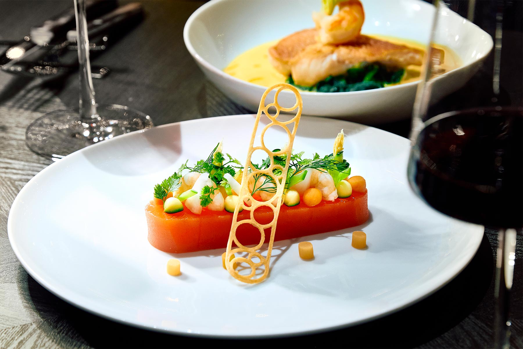 ホテル創成札幌 Mギャラリーコレクションのレストラン BARLEY GRILL AND BAR